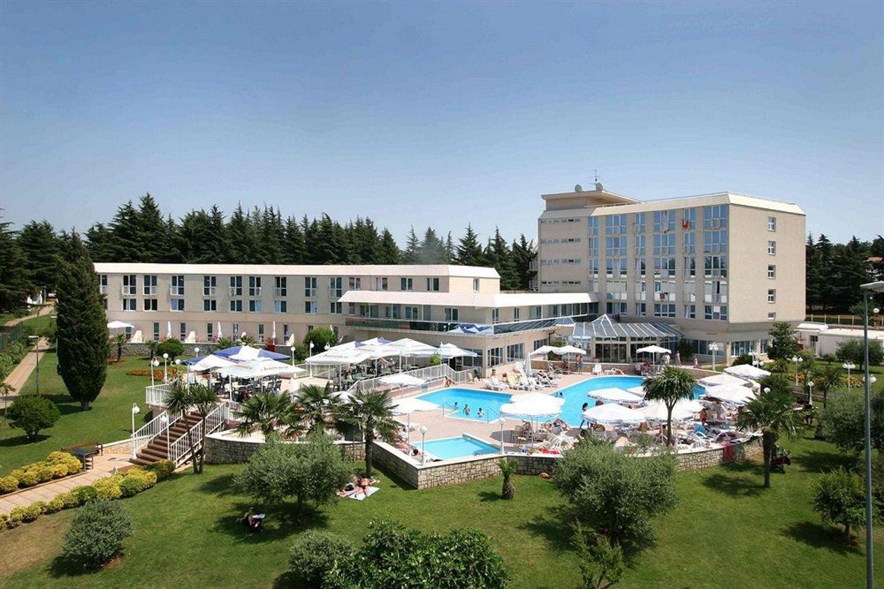 Hotel Park Plava Laguna 波雷奇 外观 照片