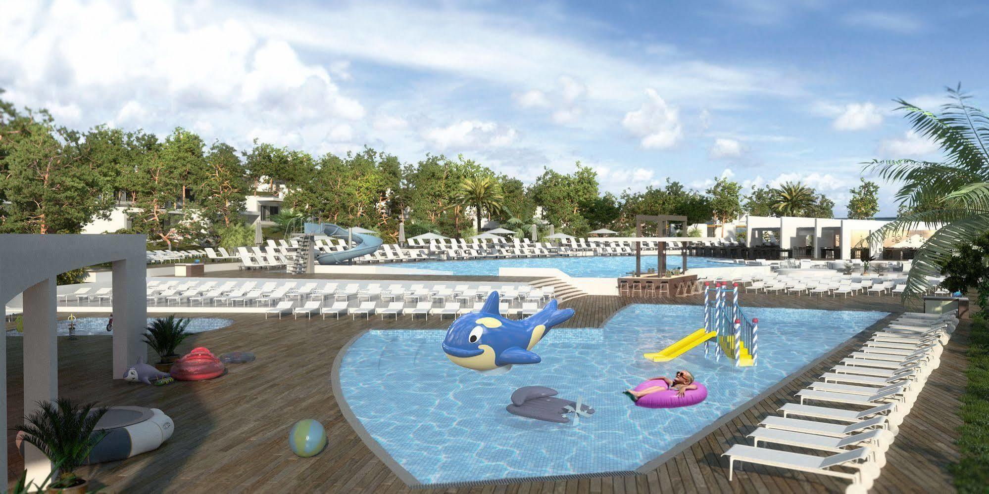 Hotel Park Plava Laguna 波雷奇 外观 照片